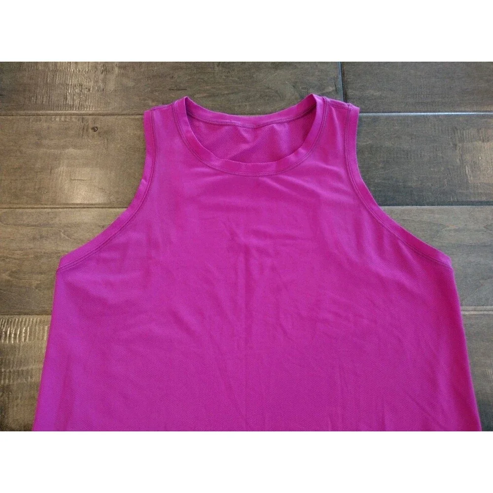 LULULEMON Women's Sculpt magenta sleeveless reflective tank top - 8